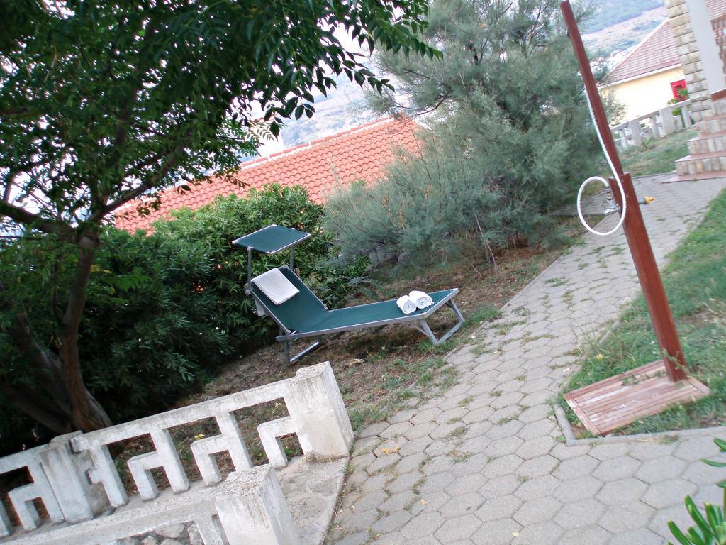 Apartments Tatjana Pag Town Exterior photo