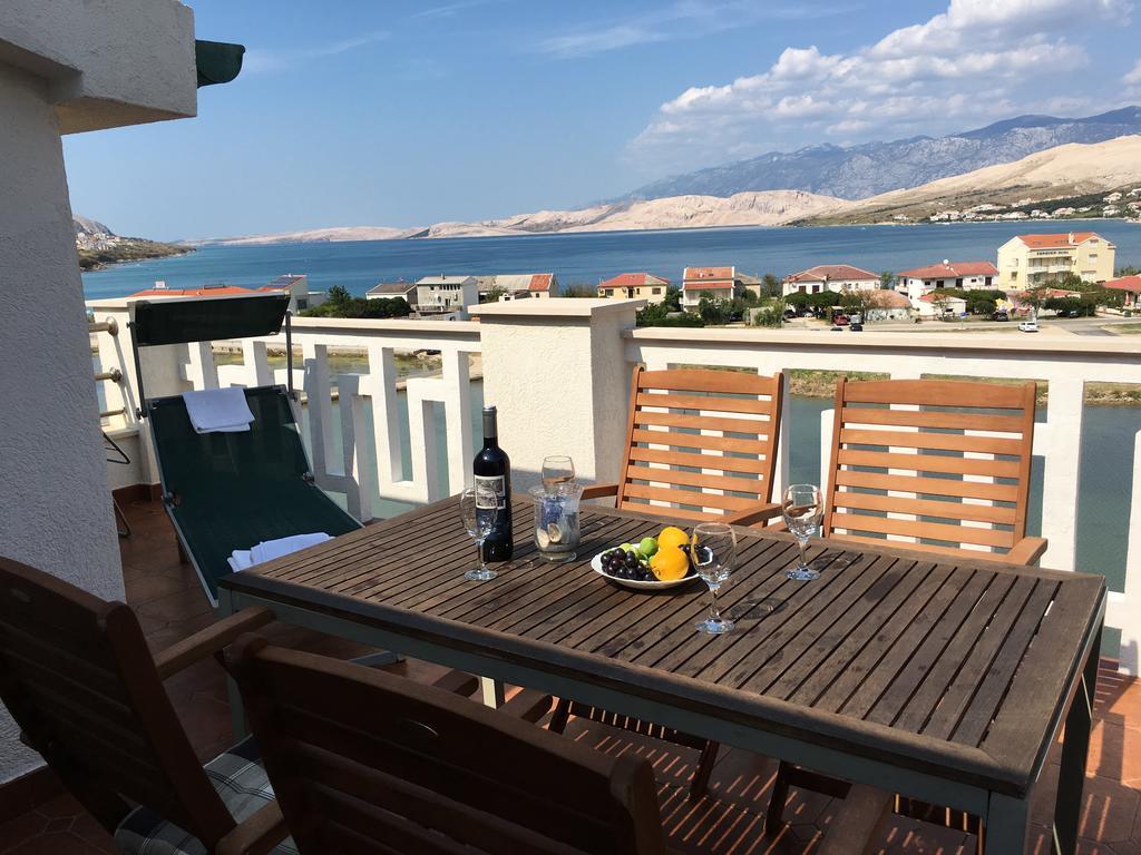 Apartments Tatjana Pag Town Exterior photo